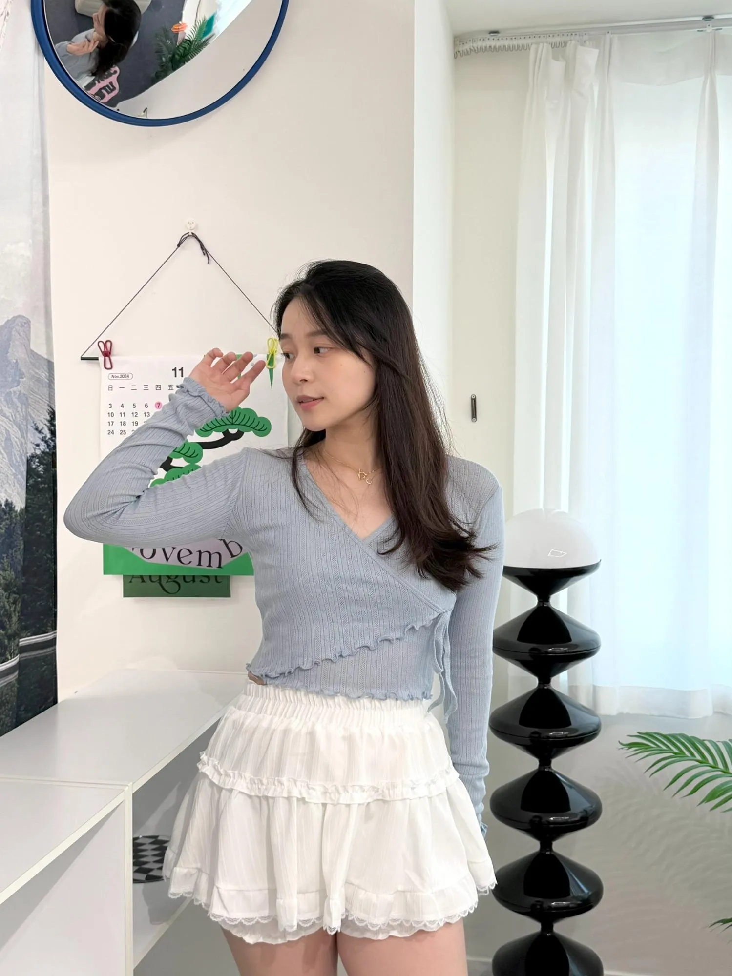 正韓修身短款蝴蝶結長袖上衣