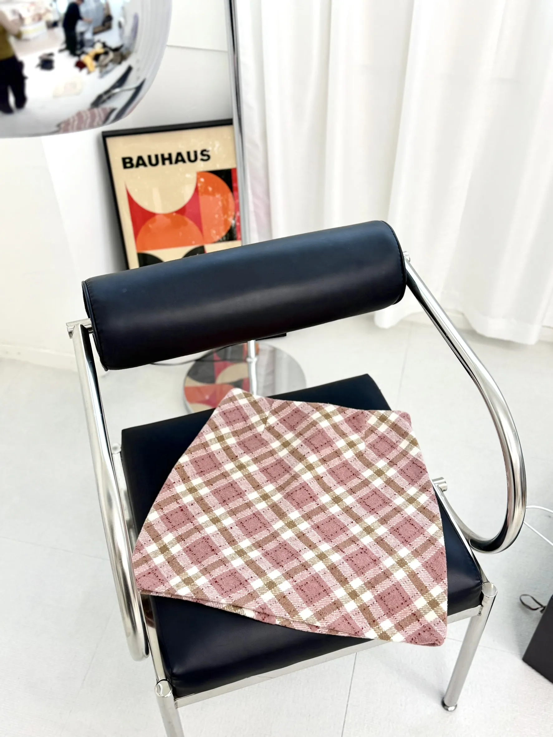 粉色甜辣毛呢格紋半身裙