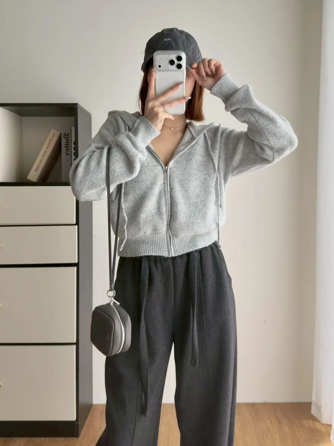 休閒拉鍊連帽毛衣外套