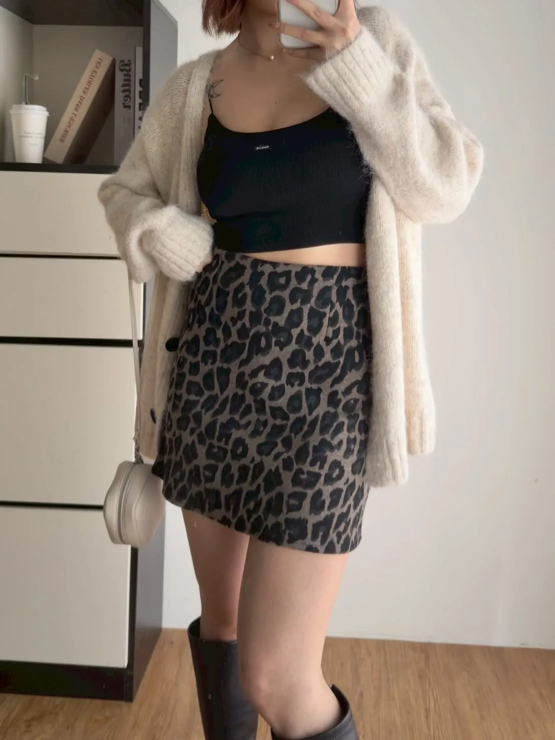 絨面豹紋短裙
