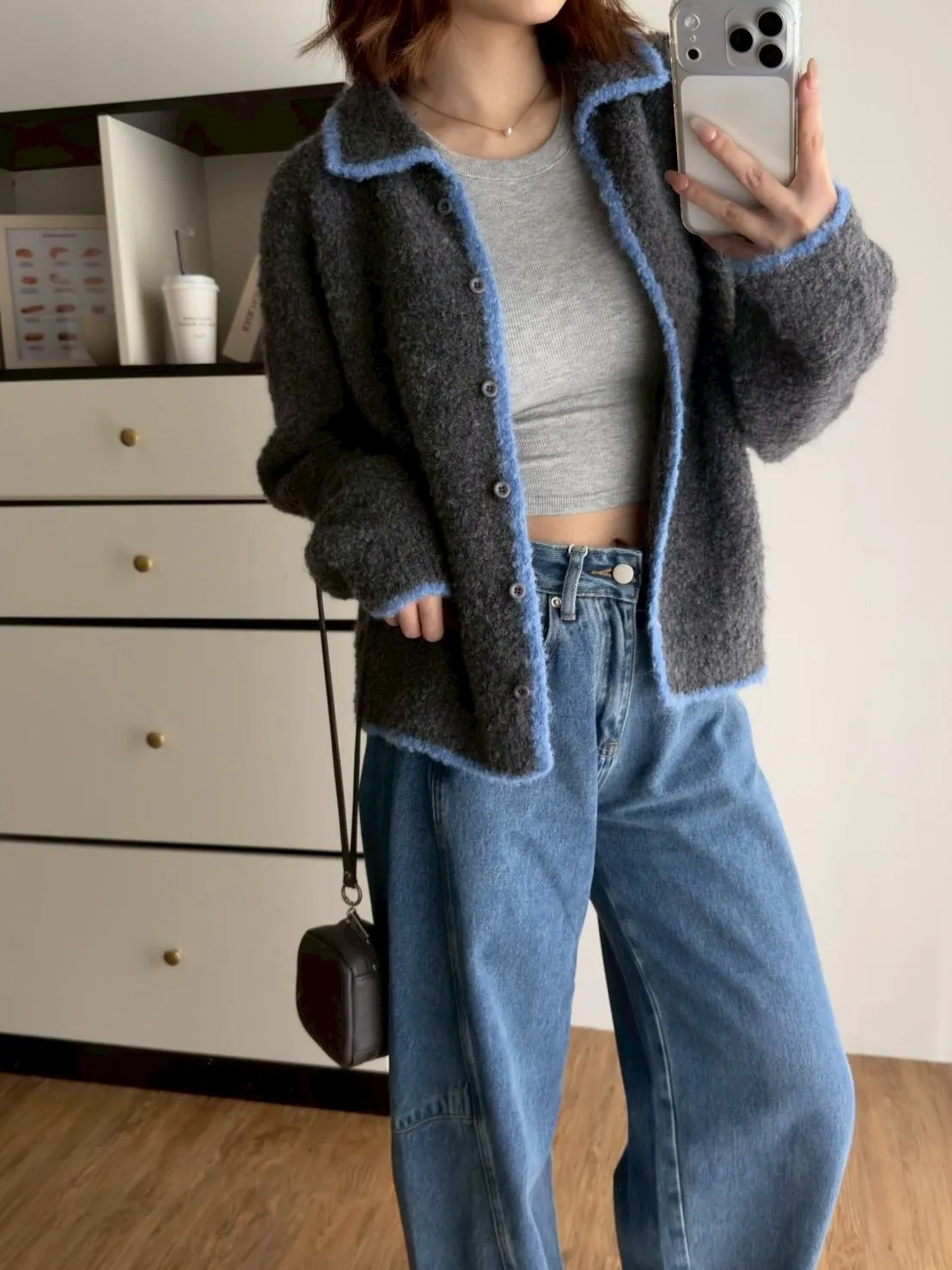 撞色邊娃娃領毛衣