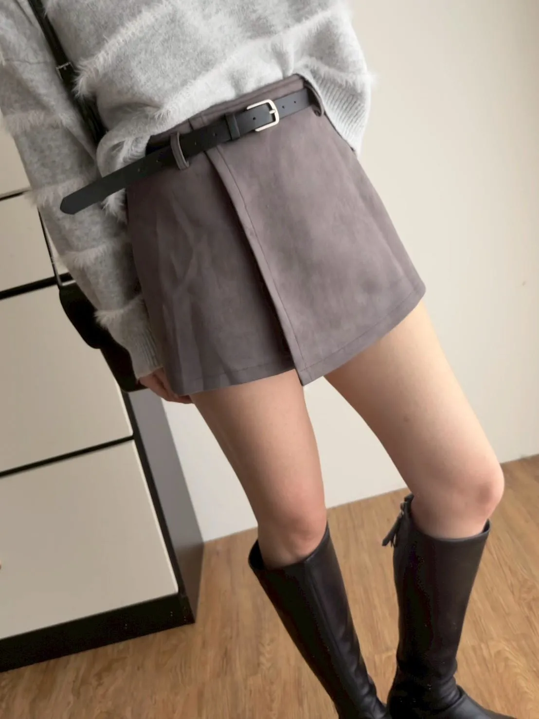 鹿皮絨一片短褲裙