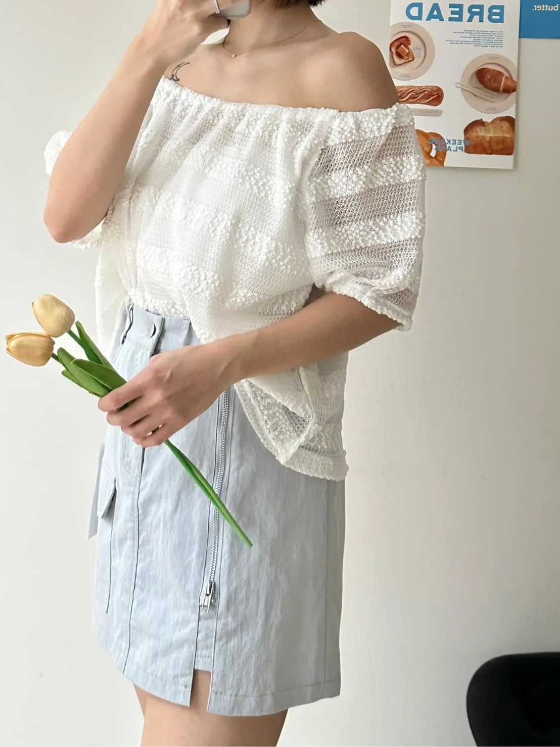 浪漫蕾絲橫條上衣
