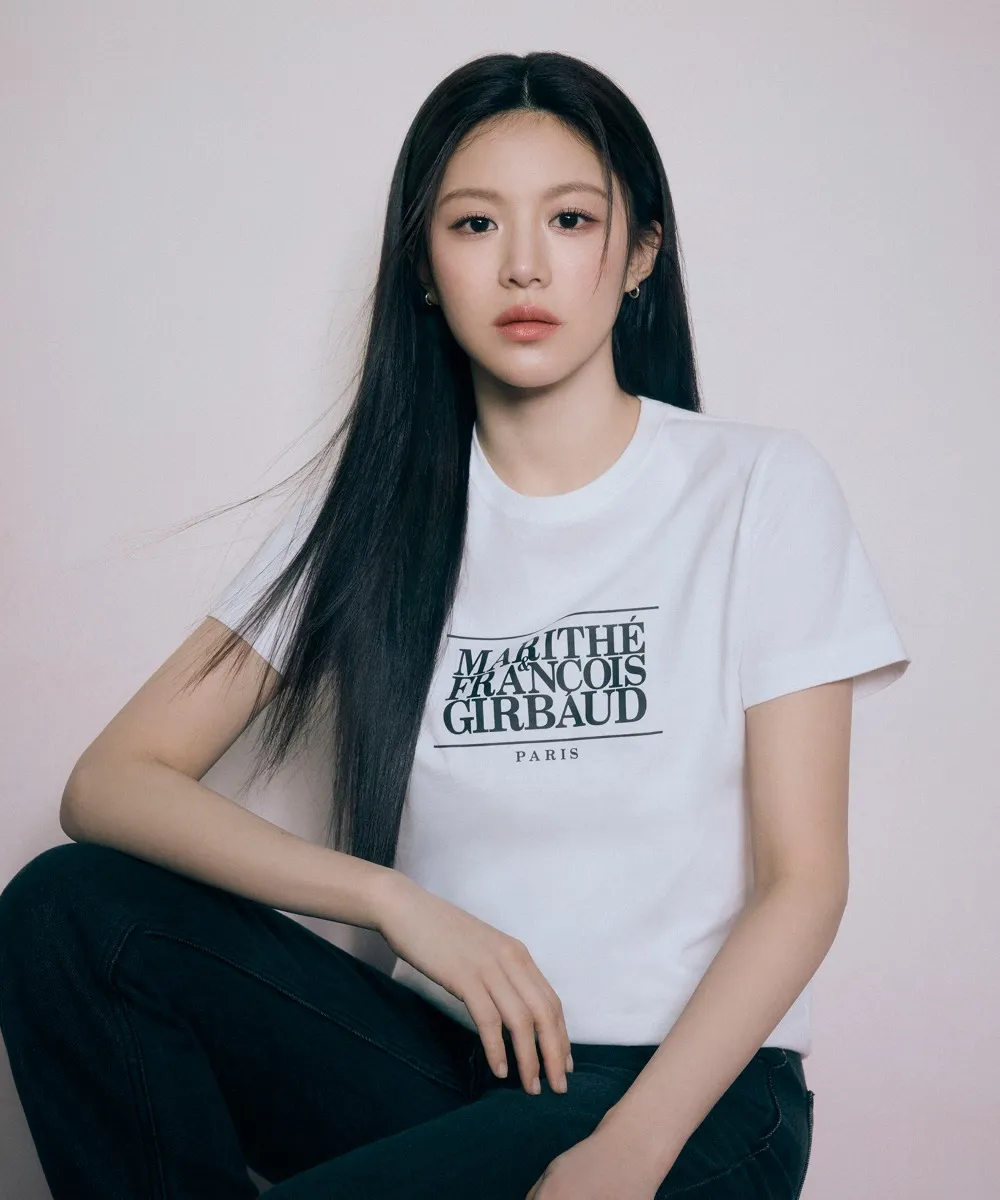 MFG W CLASSIC LOGO TEE
