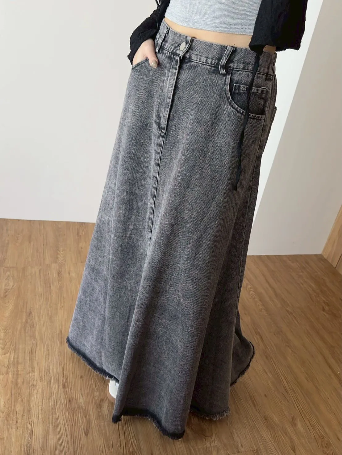 下工藝鬚鬚造型牛仔長裙