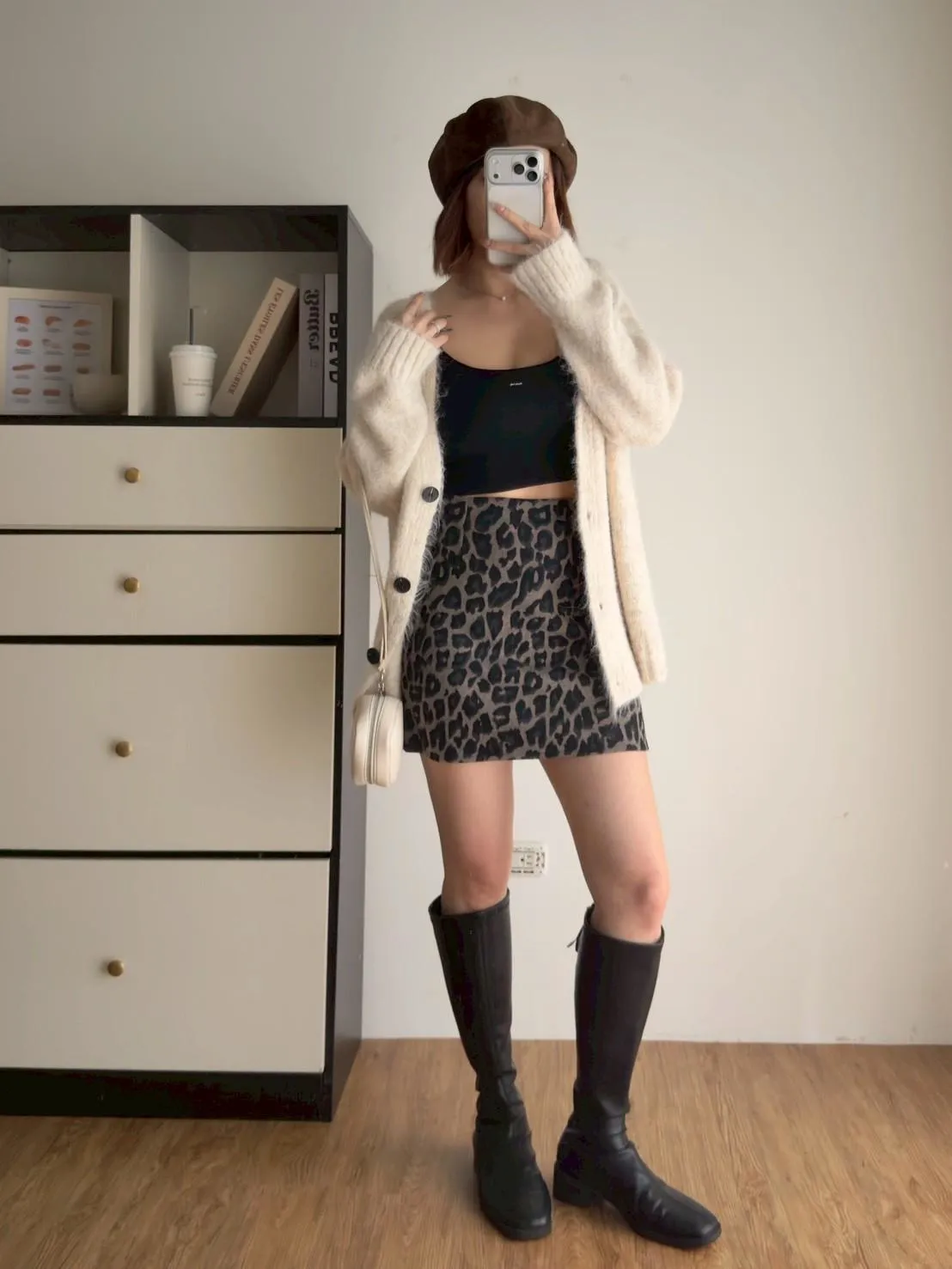 絨面豹紋短裙