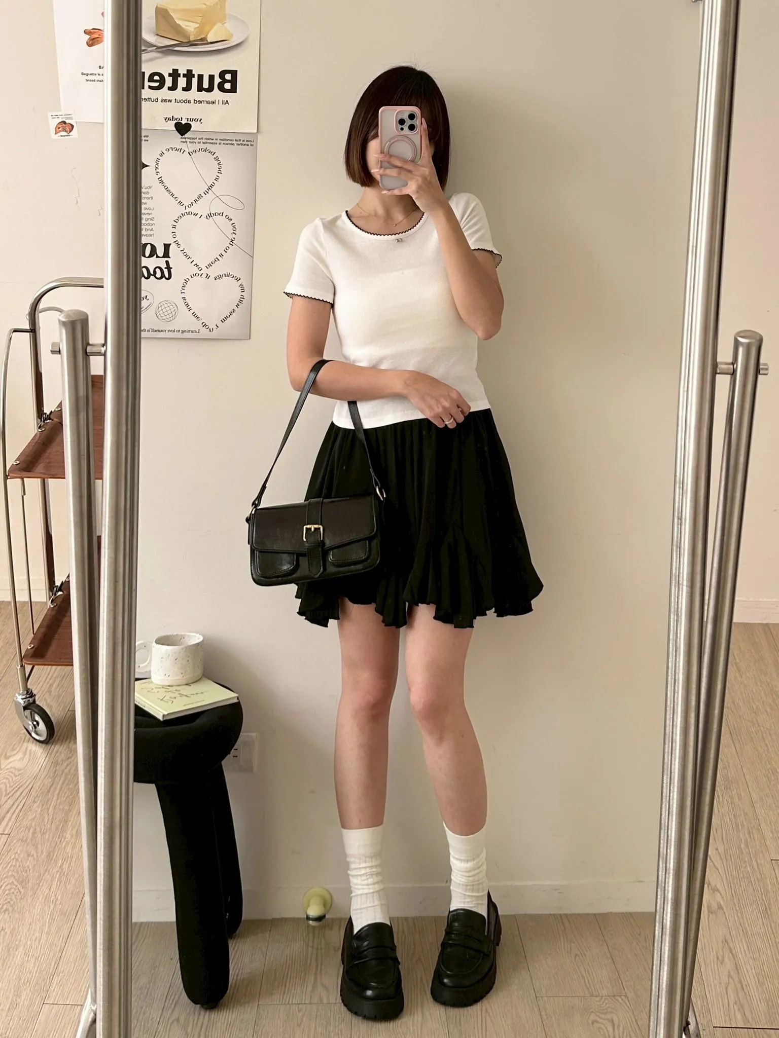 韓風早春款荷葉散擺短褲裙