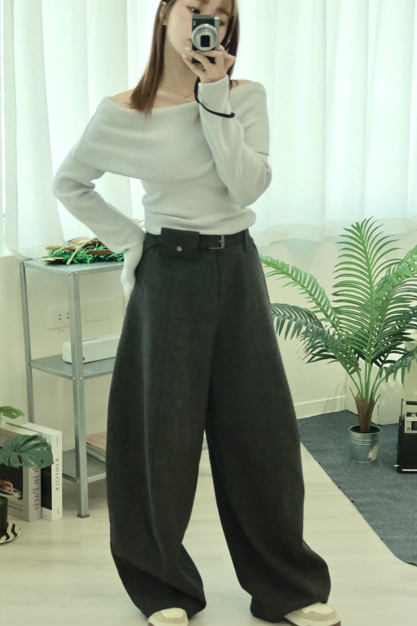 毛呢彎刀闊腿西裝褲（附腰帶）