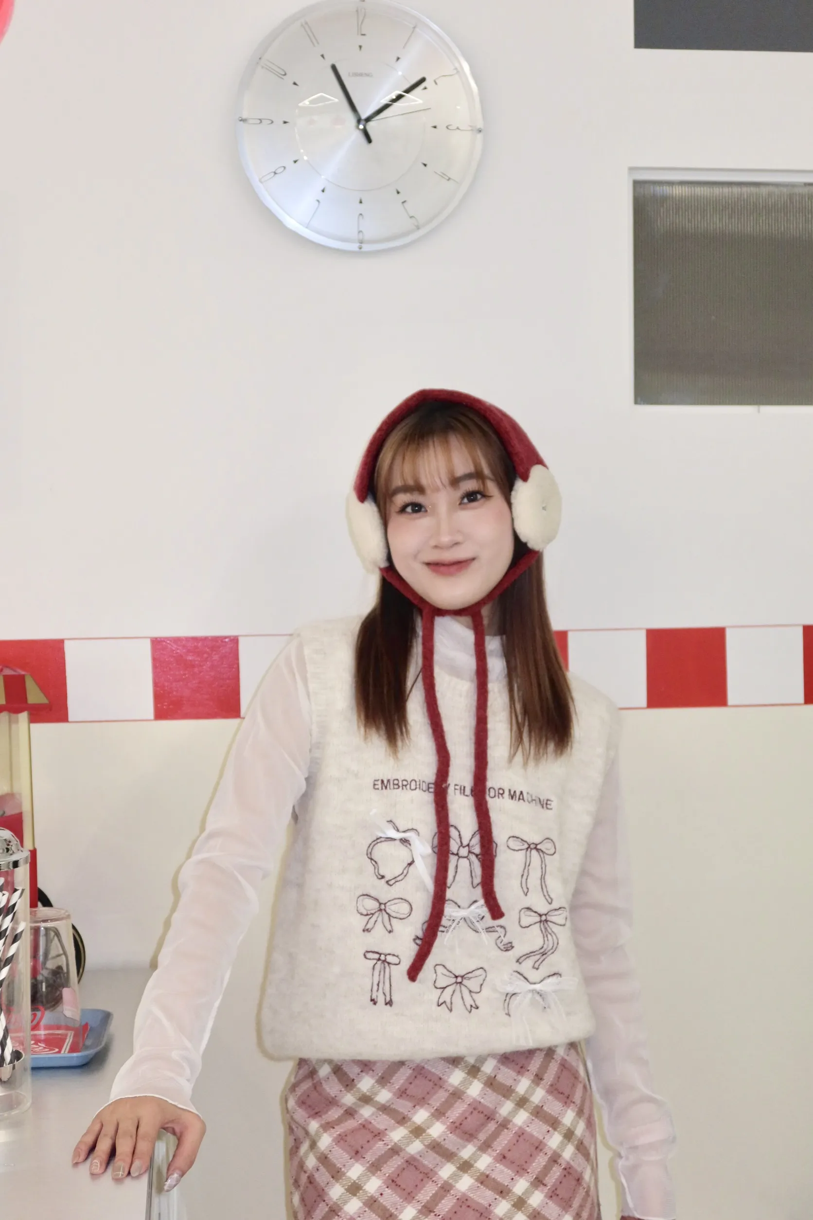 韓系休閒刺繡羊毛蝴蝶結背心