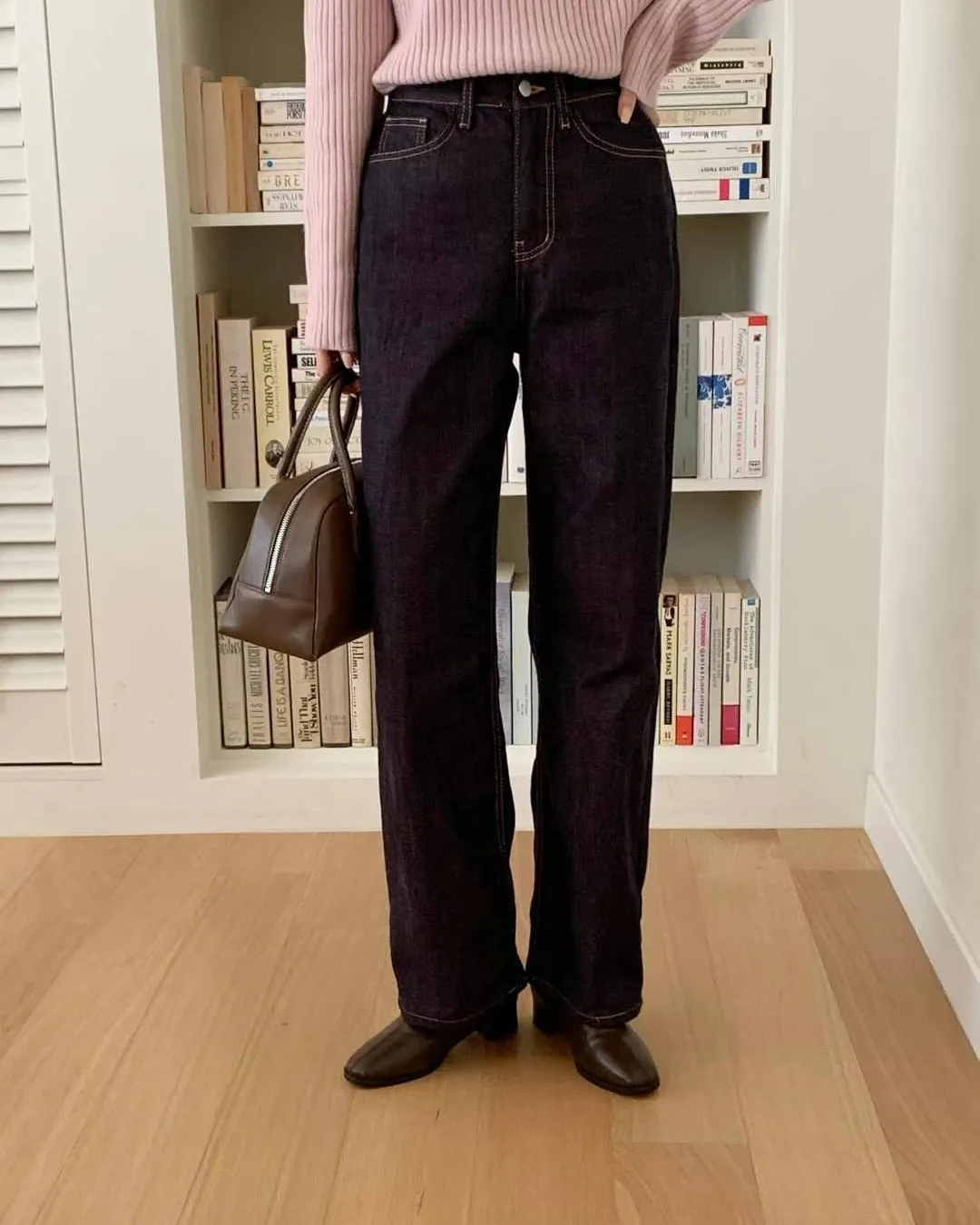 正韓-復古直筒造型牛仔褲 SALE大特價！