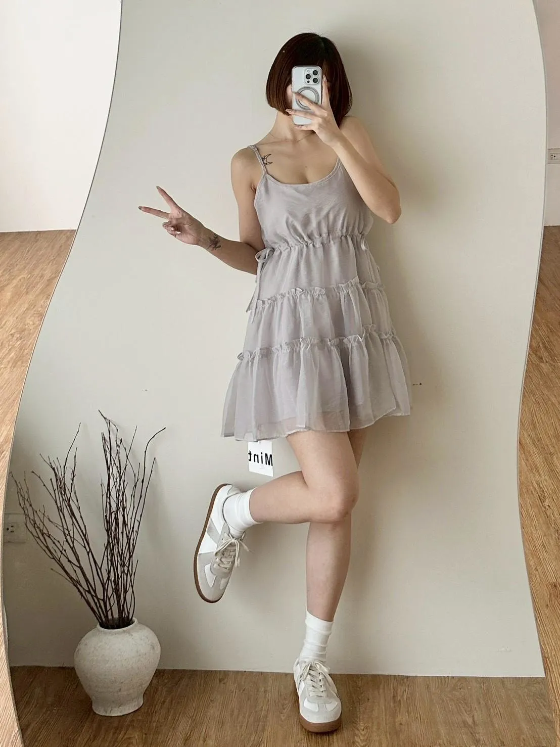 細肩蛋糕短洋裝
