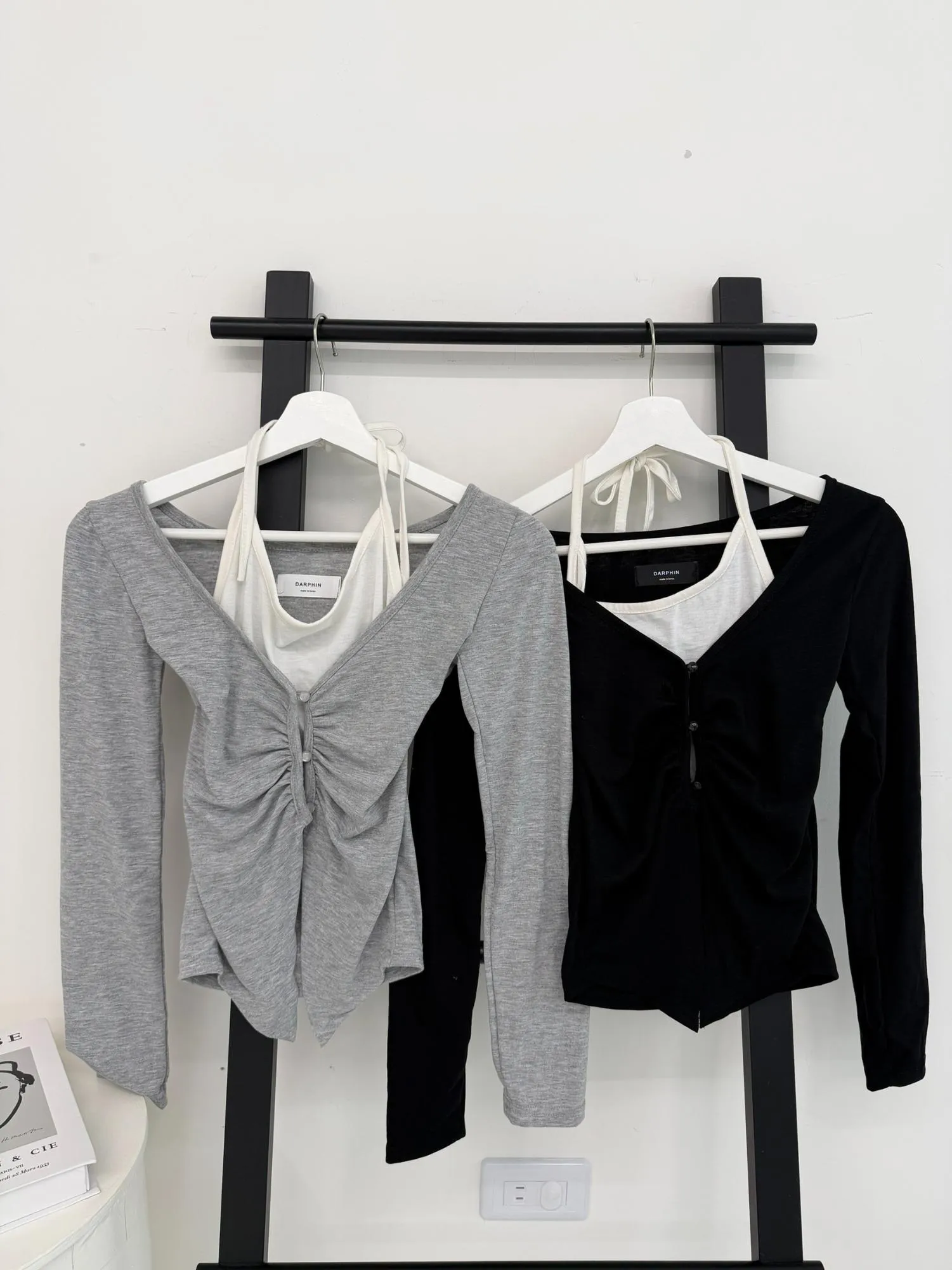 正韓假兩件Y2K掛脖褶皺上衣