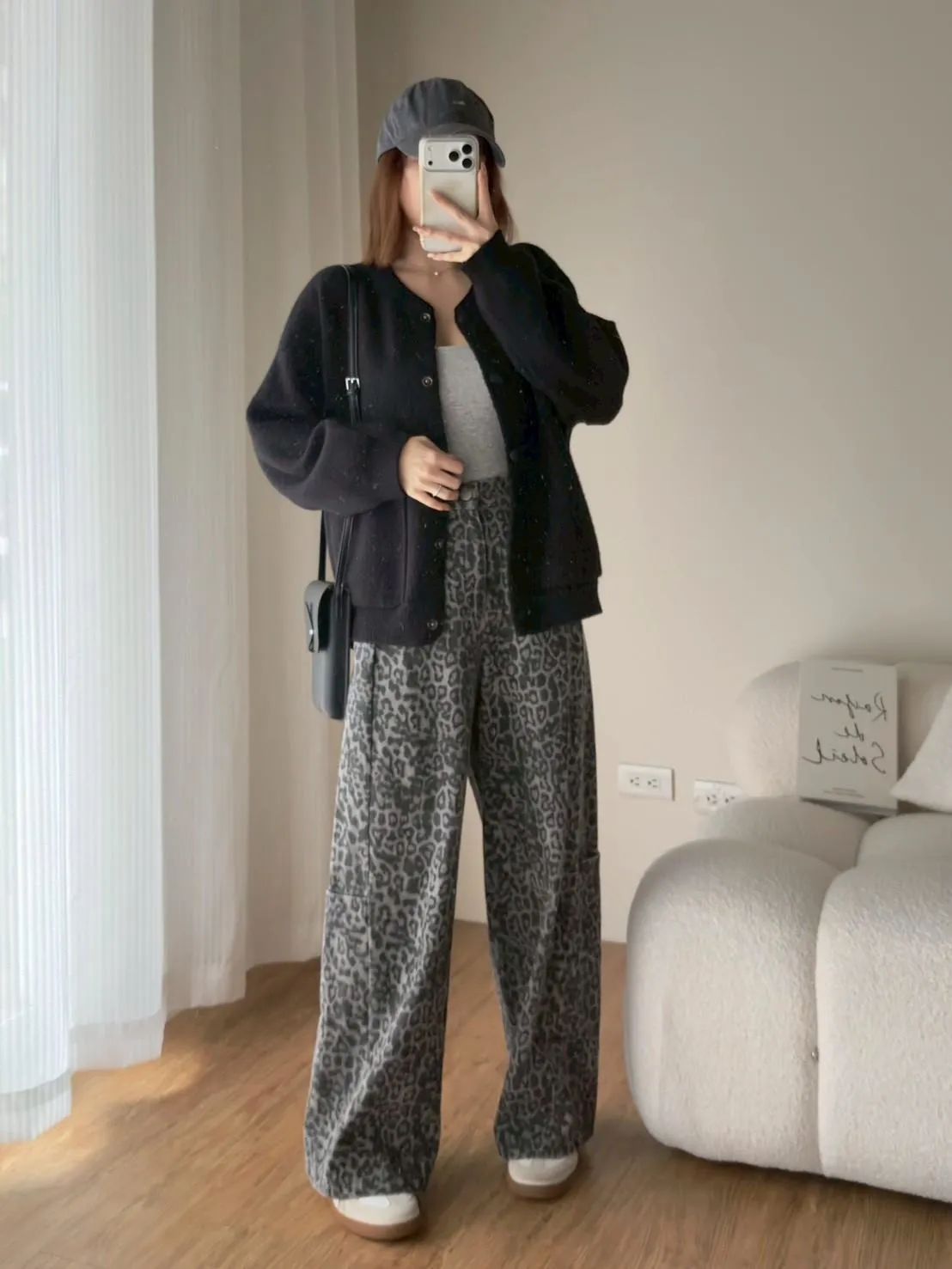 韓 毛衣料棒球外套