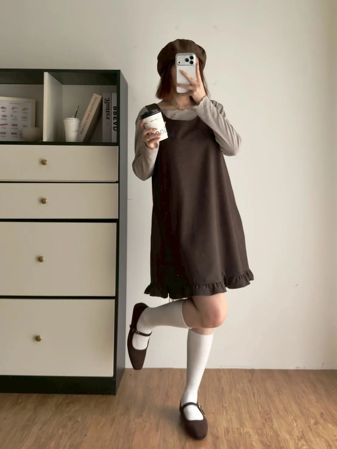 細格內搭➕毛呢下荷葉背心短洋