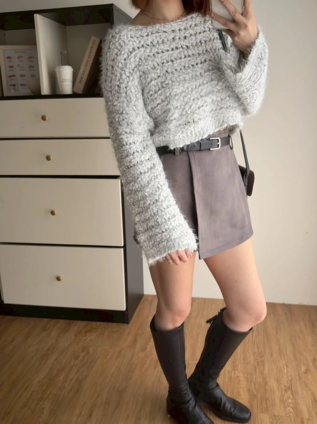 奶糯糯小格洞短板毛衣