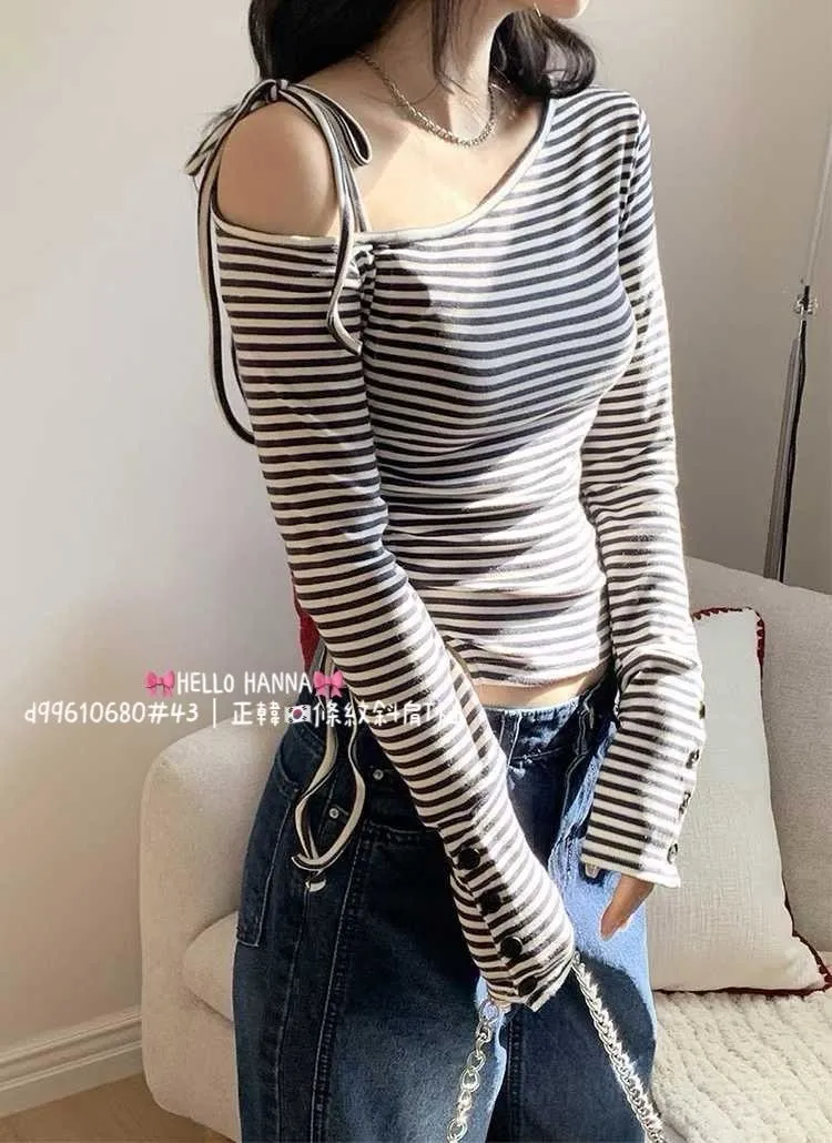 正韓條紋斜肩T恤