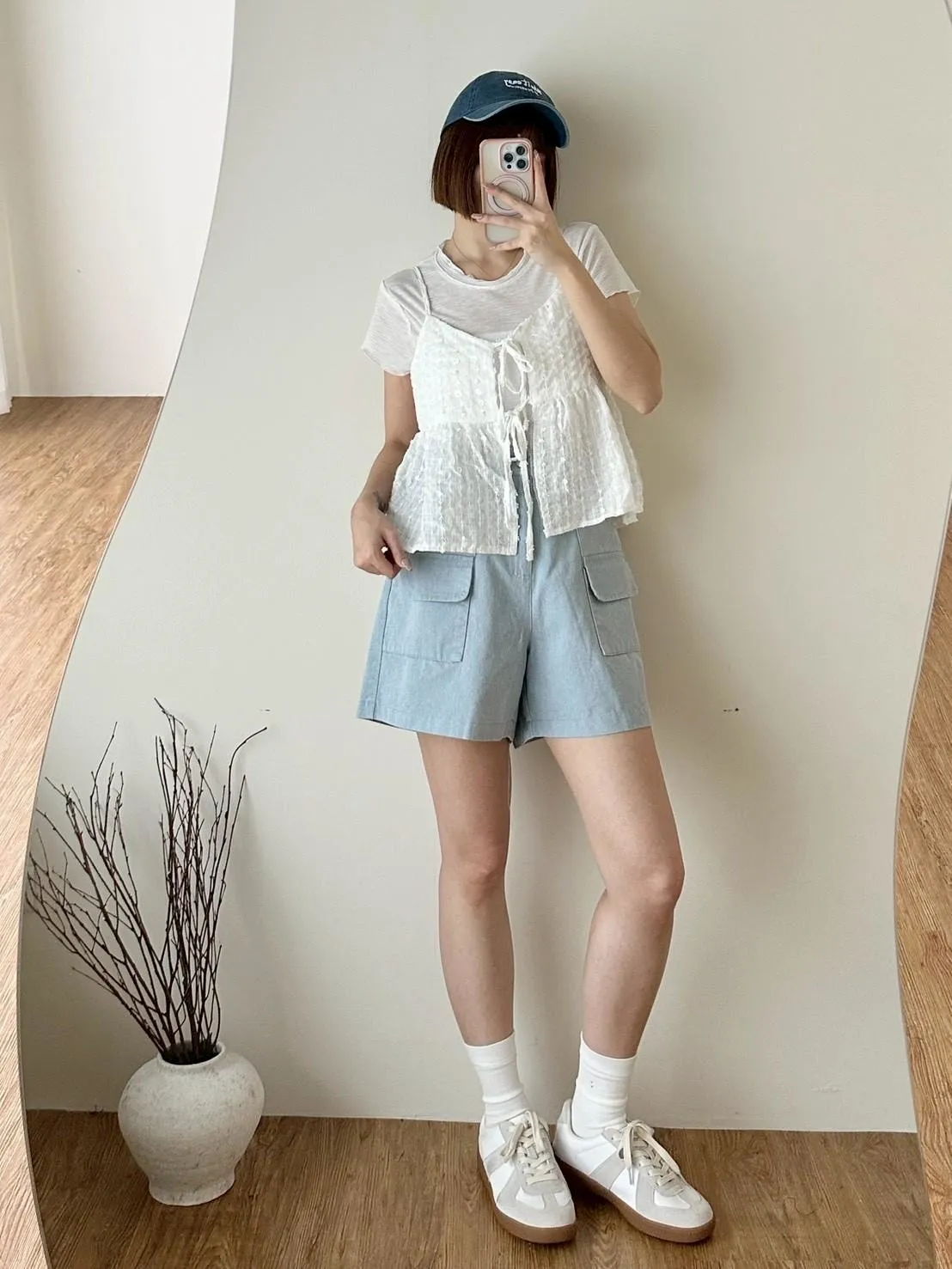 一釦立體洗水牛仔短褲