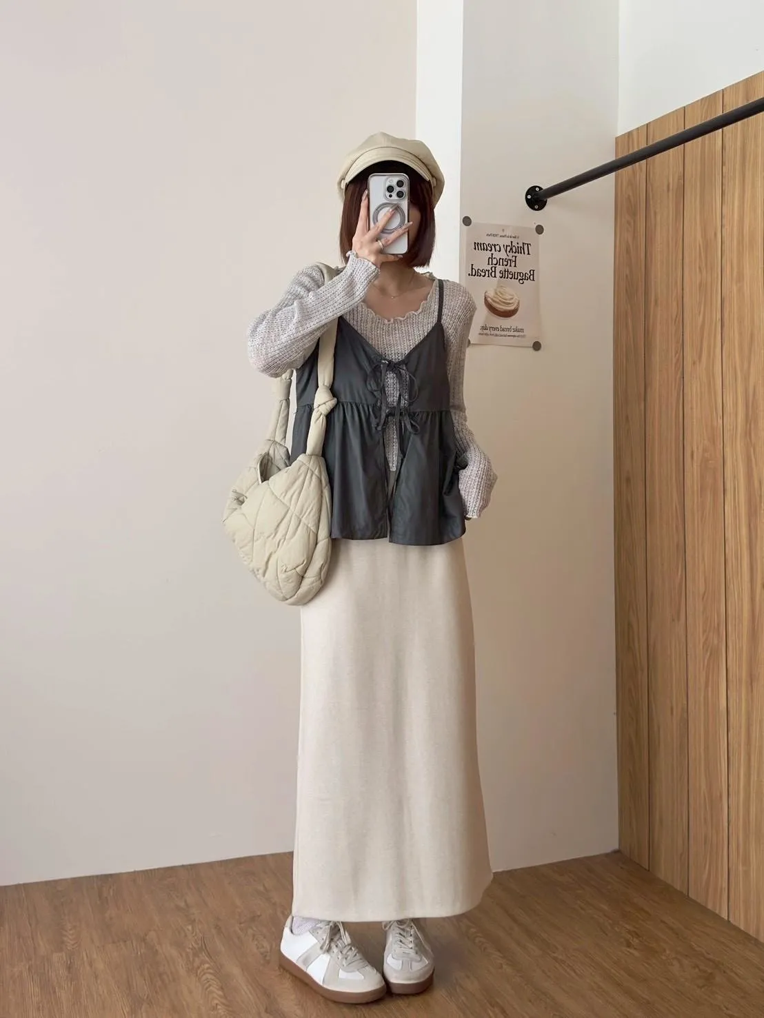皮革綁帶造型下娃娃型背心