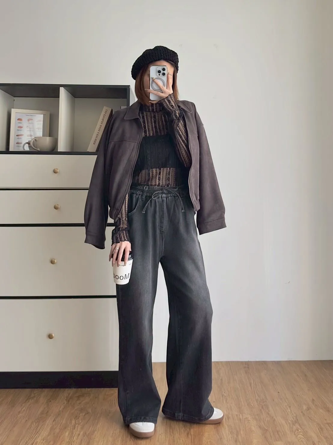 波浪蕾絲透紗打底衣