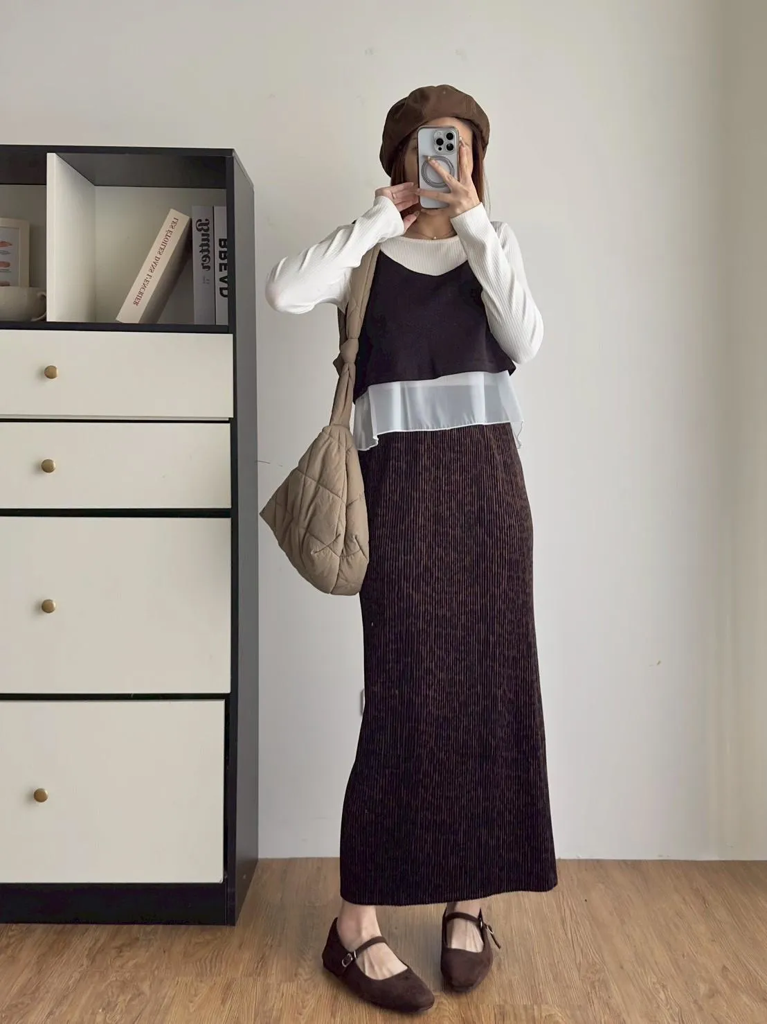 細肩V領兩件式上衣