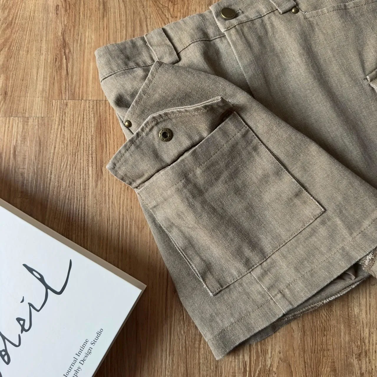 牛仔立體雙口袋短裙