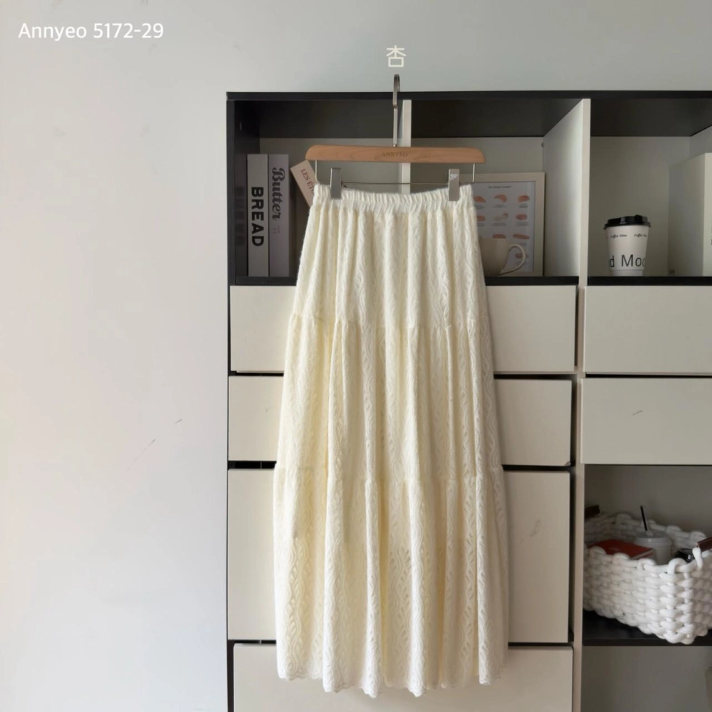 加絨蕾絲蛋糕長裙