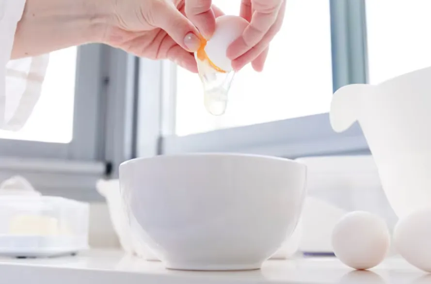 不是每個保養都適合侵入式：從真實膚況出發，重新理解直銷膠原蛋白推薦的價值