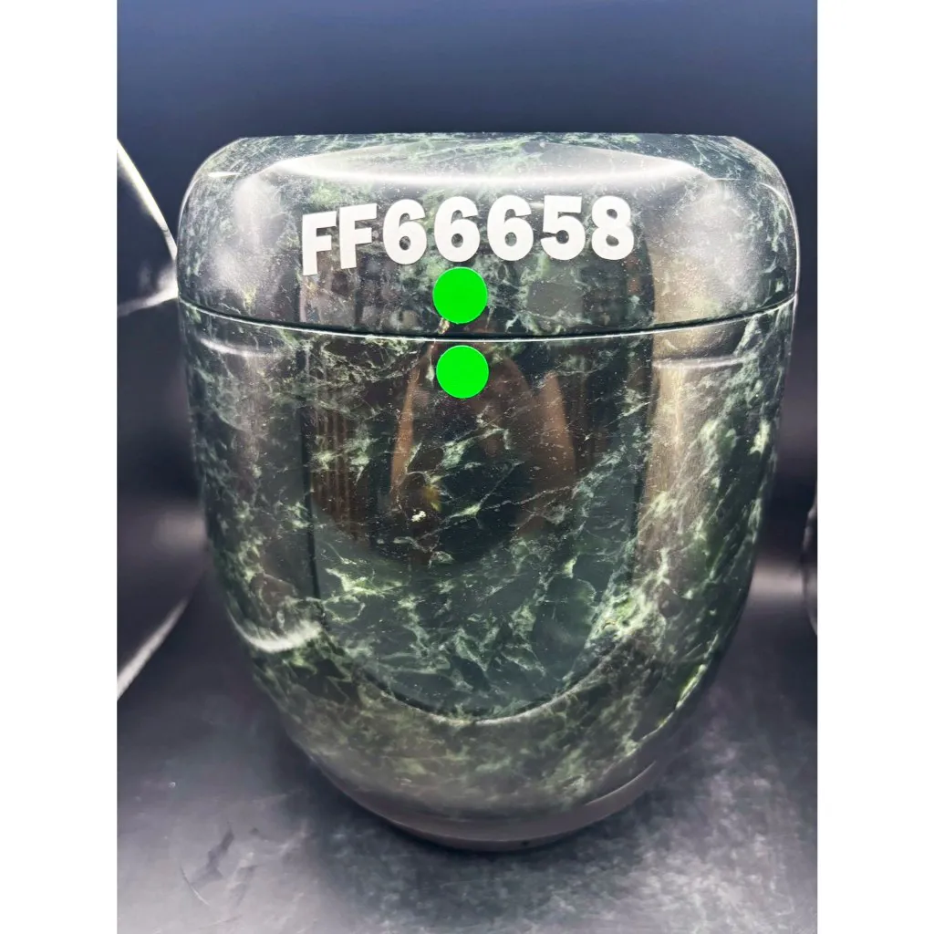 天然墨玉骨灰罈 (骨灰罐) 