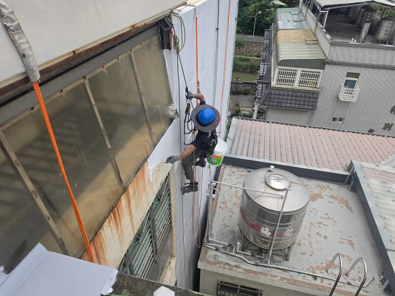 2026年8月丨新竹外牆防水丨東區振興一街