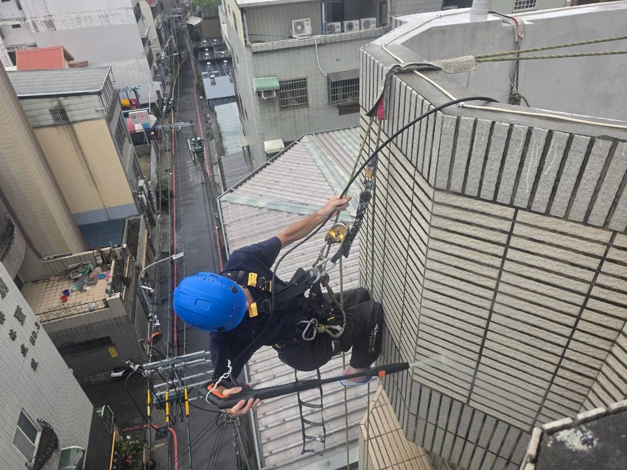 2026年8月丨新竹外牆防水丨東區振興一街