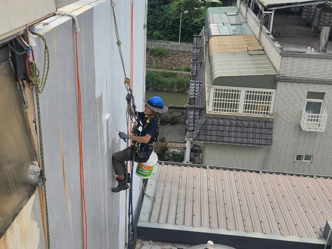 2026年8月丨新竹外牆防水丨東區振興一街