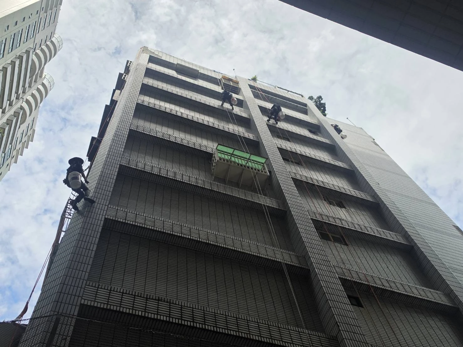 2026年8月丨新北外牆磁磚巡檢丨新店民權路
