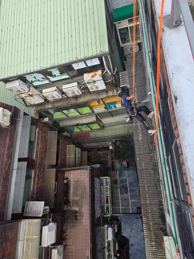 2025年8月_台北大安新生南路一段_1