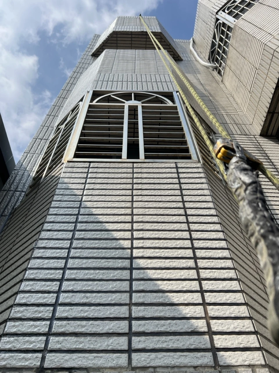2026年8月丨新竹外牆防水丨東區振興一街