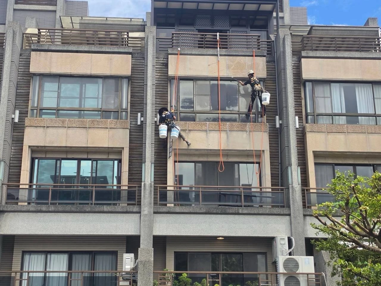2026年8月丨桃園外牆防水丨中壢新中北路二段