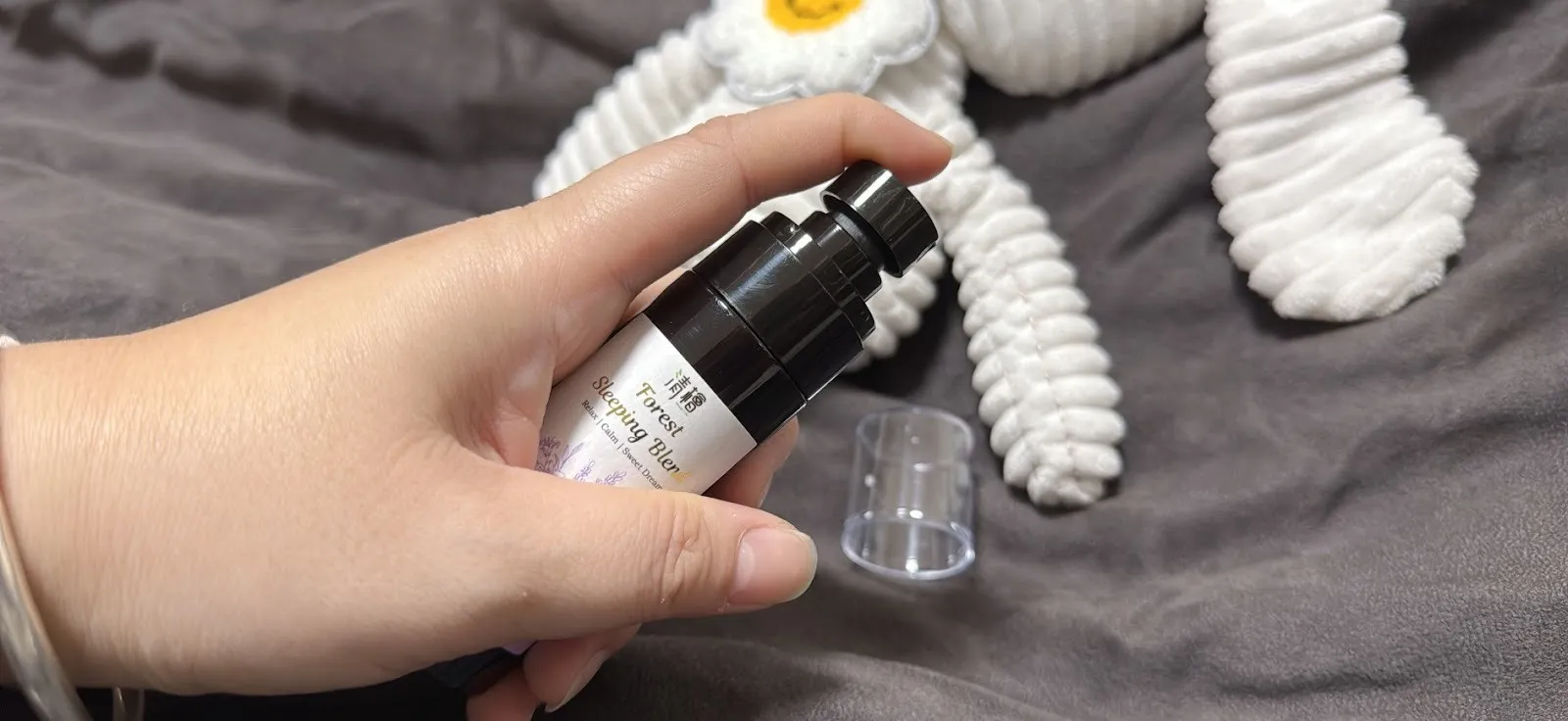 【清檜艾草淨身噴霧】【清檜森眠噴霧】從媽媽回歸職場女性，我身上絕對不能沒有這兩罐—洪葦葦(Wei Wei)