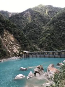 花蓮 太魯閣溪畔