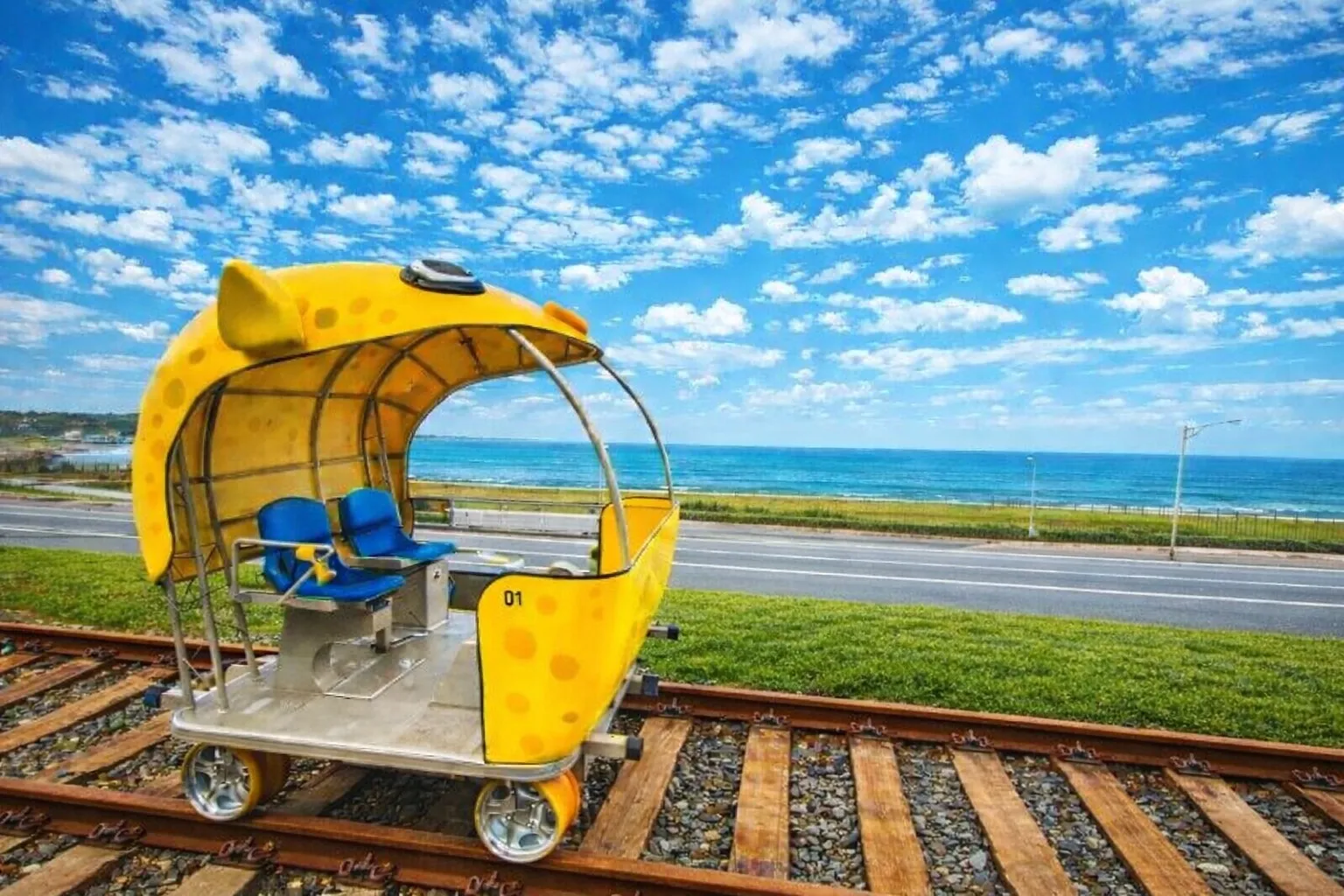 [基隆]  台灣之北  深澳鐵道自行車 / 潮境公園 / 基隆廟口 熱門一日遊