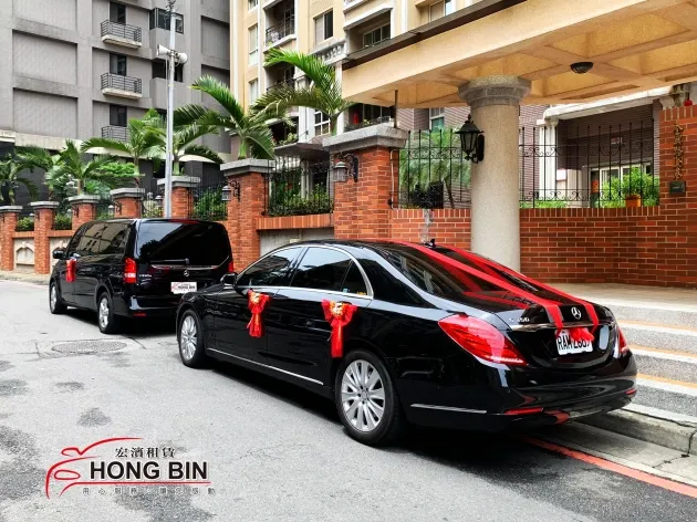 小改款W222賓士S350L加長型 兩台 +賓士V系列商務車