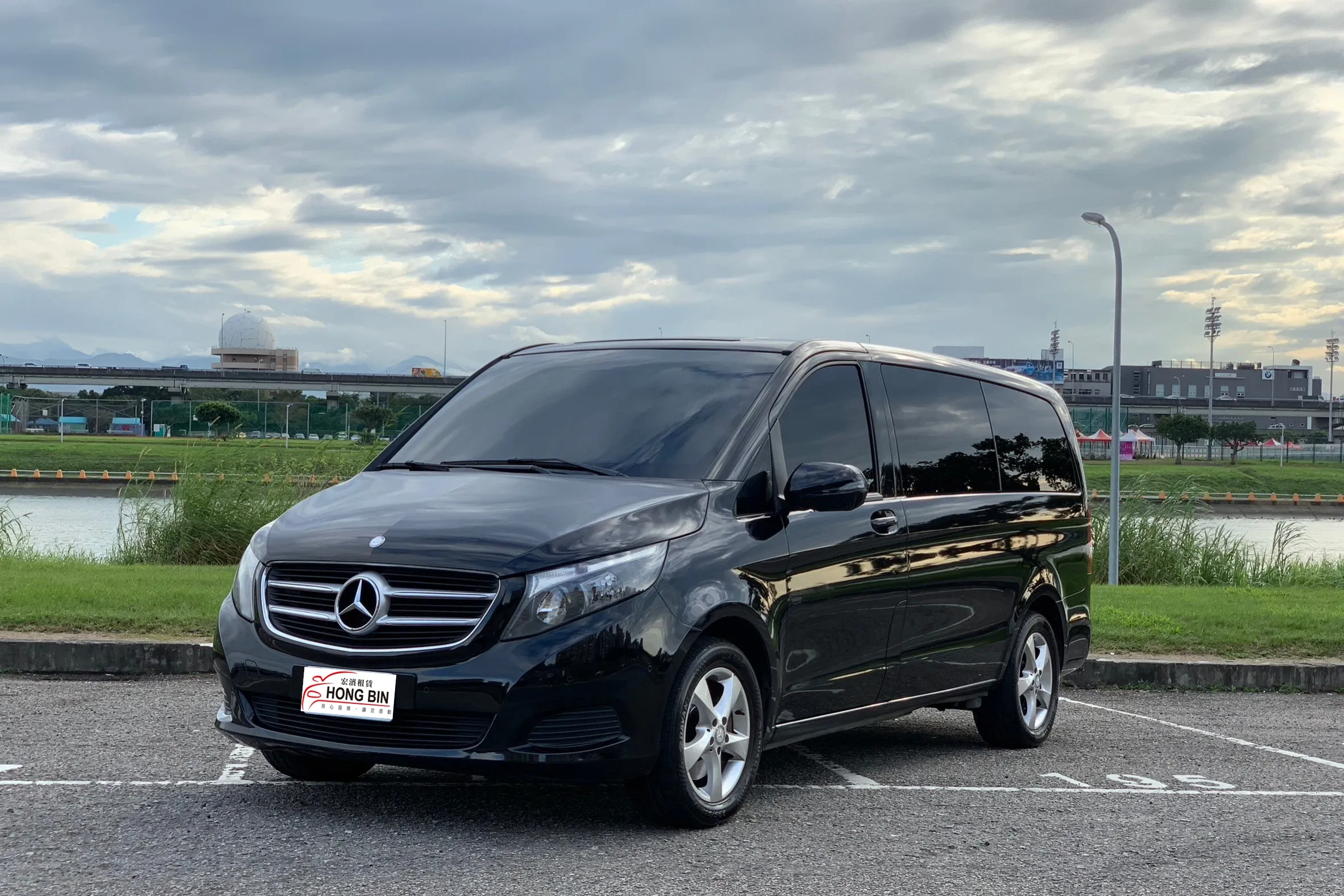 賓士V250d / Vito 八人座