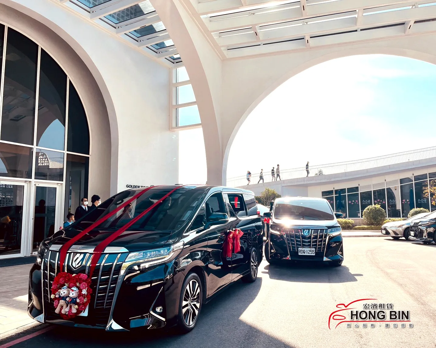 ALPHARD 3.5系列二台