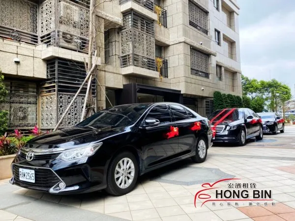 小改款W222賓士S350L加長型一台+高級轎車CAMRY一台