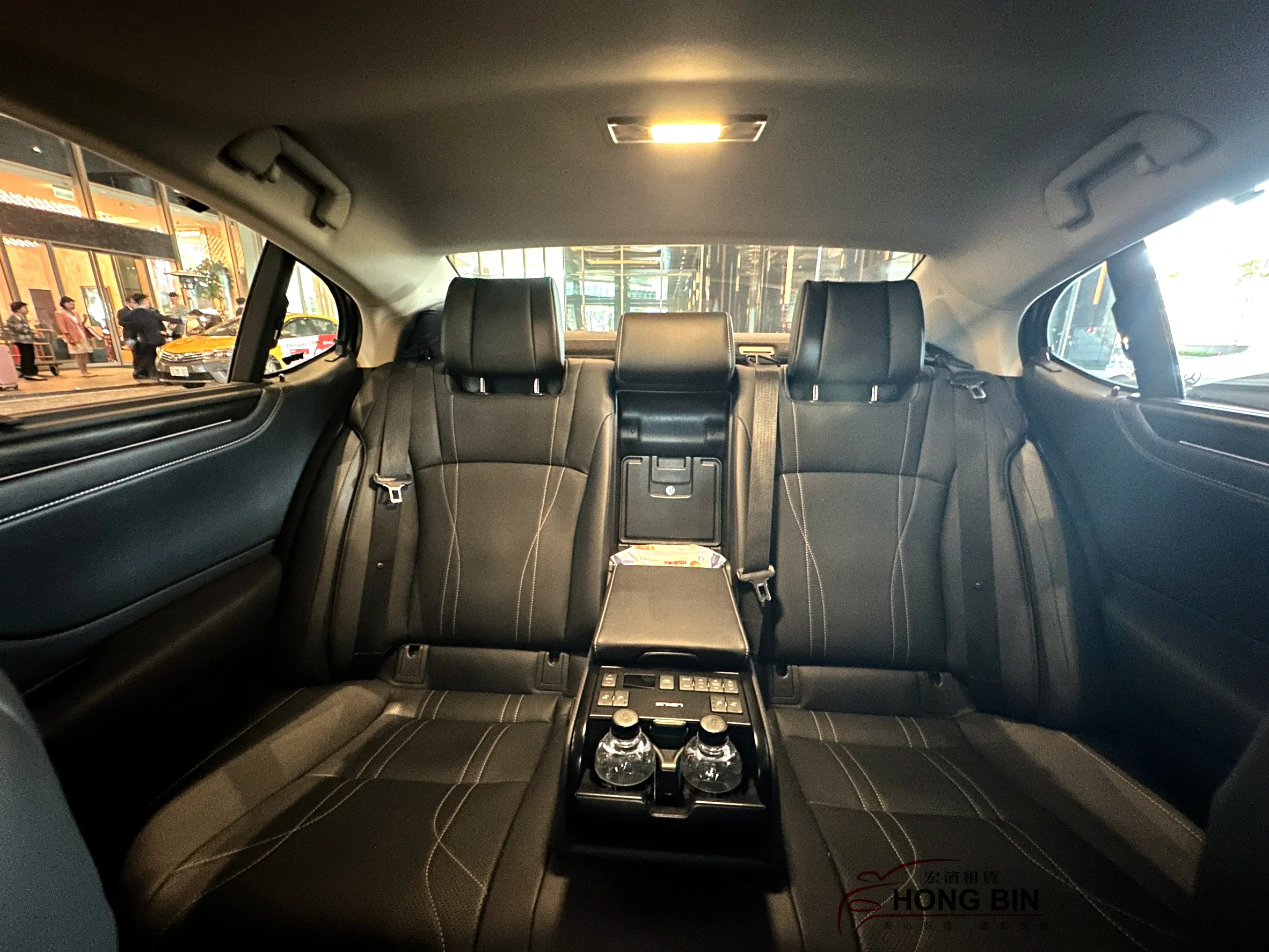 新款Lexus ES 豪華轎車