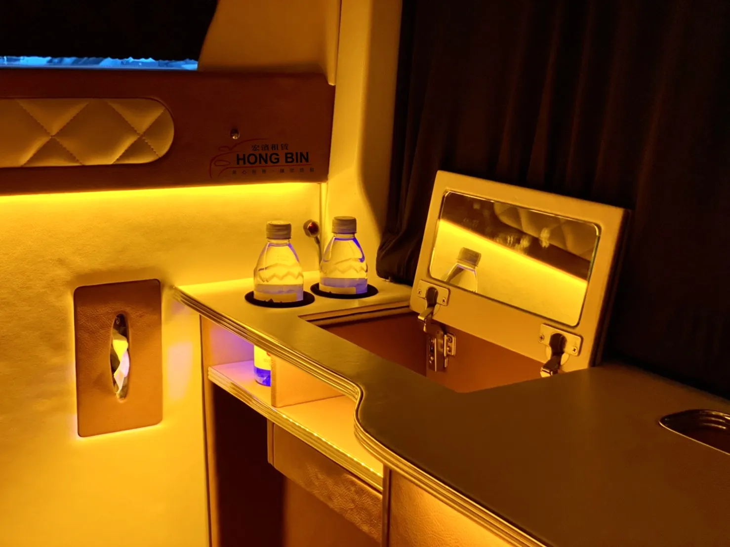 新款福斯大T6 Crafter頂級保母車