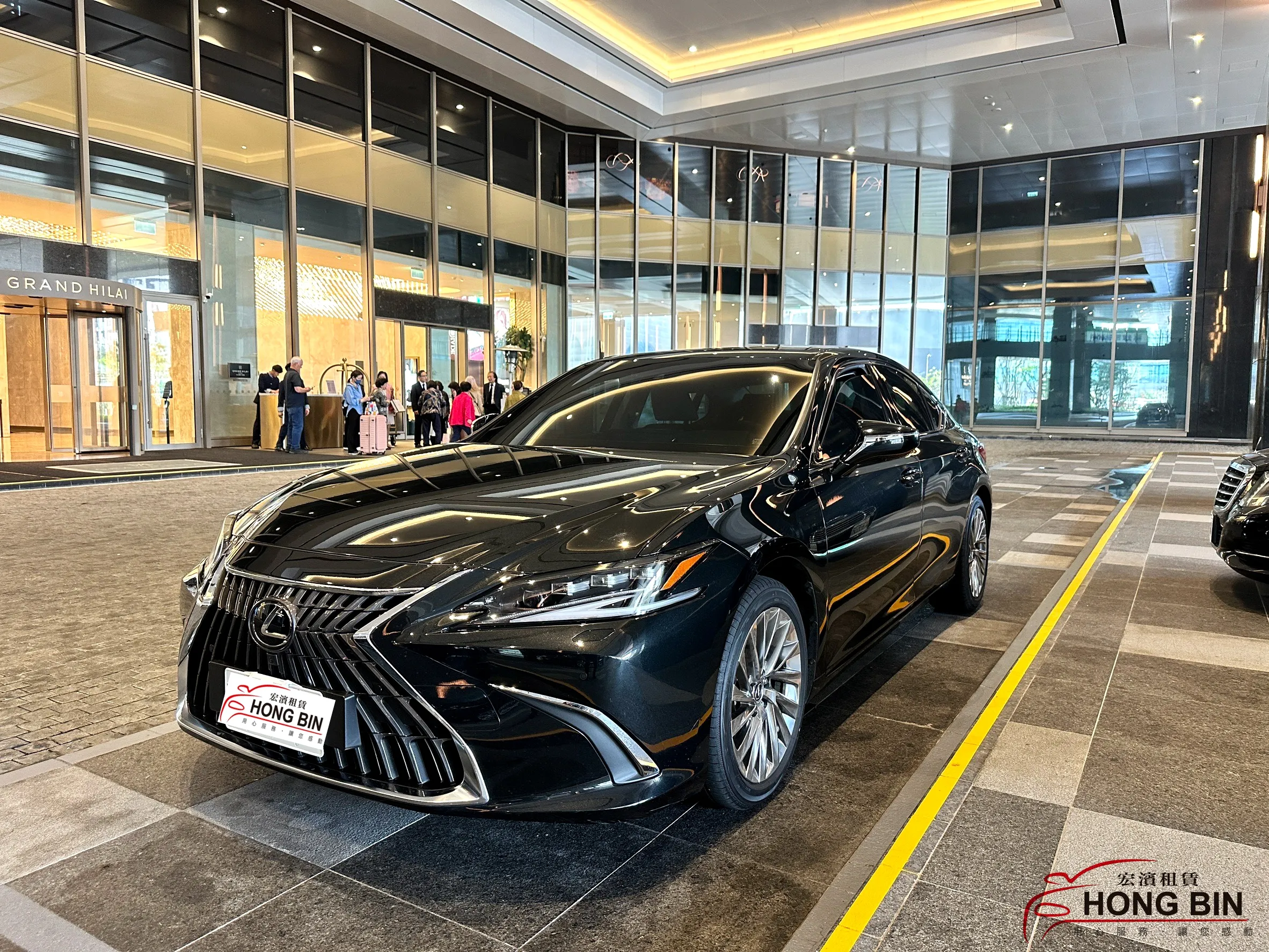 最新款W223賓士S350L加長型 一台+ LEXUS ES 豪華轎車 一台