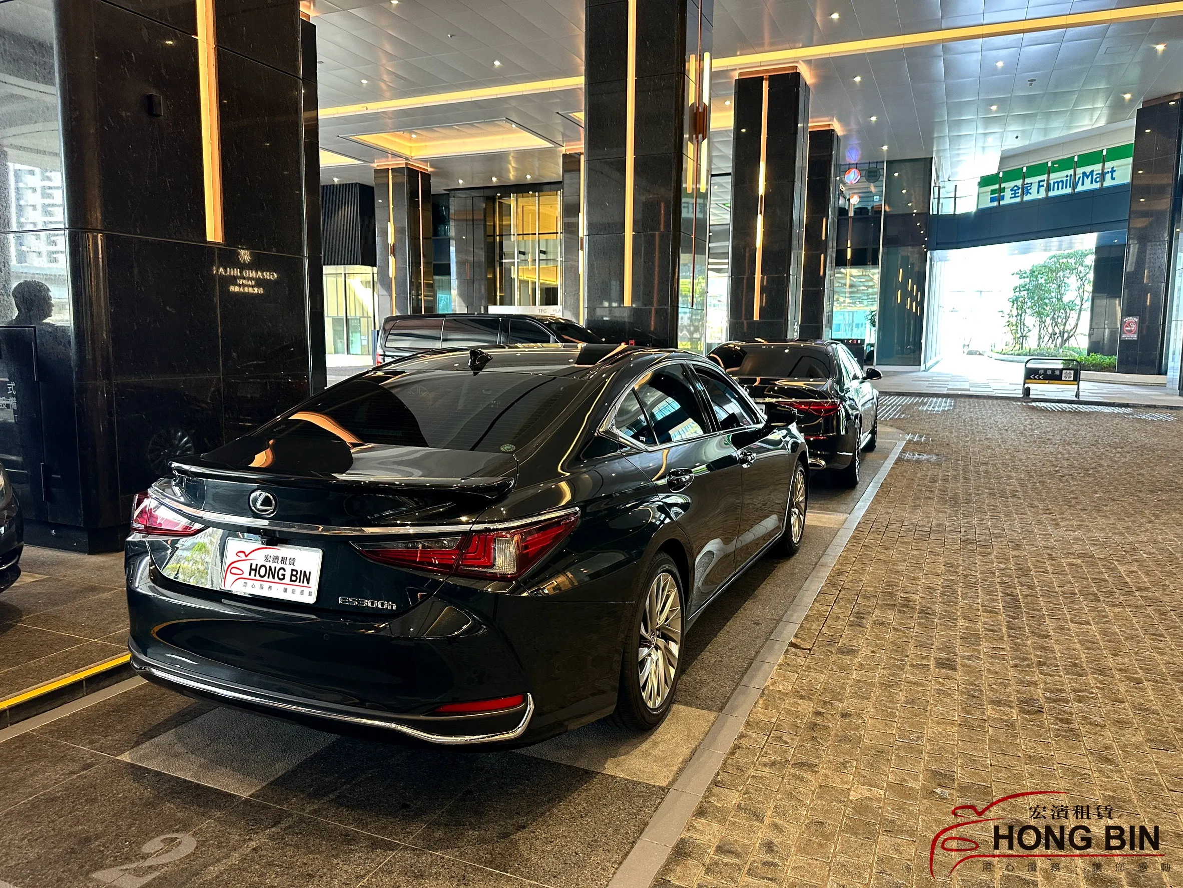 最新款W223賓士S350L加長型 一台+ LEXUS ES 豪華轎車 二台