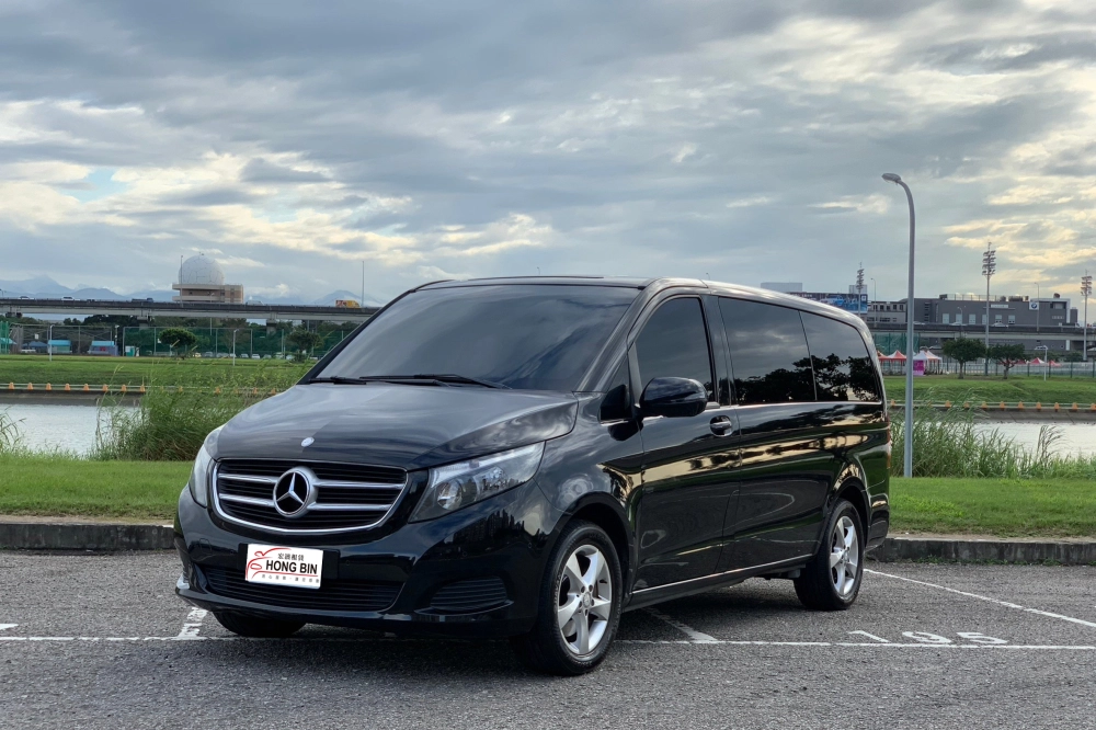 賓士V250d / Vito 八人座