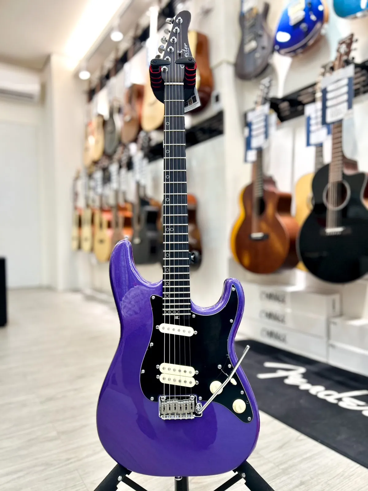 Schecter MV-6