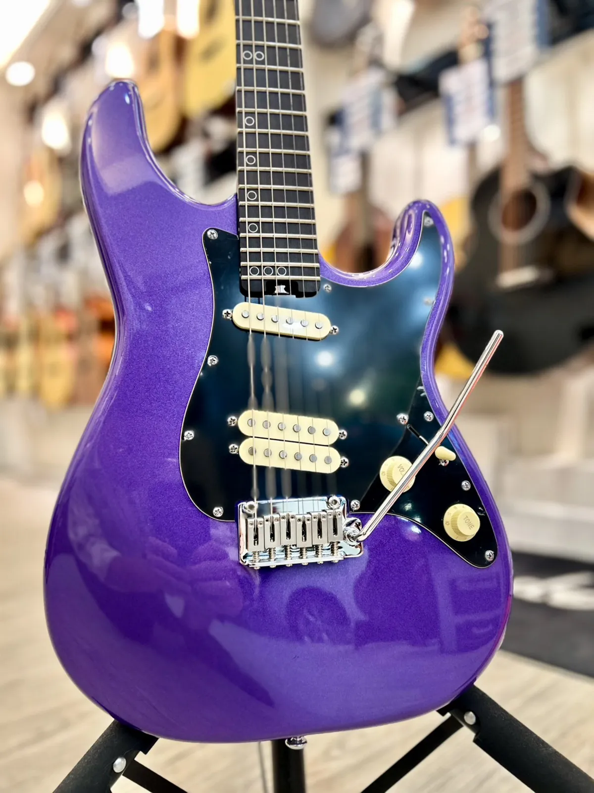 Schecter MV-6