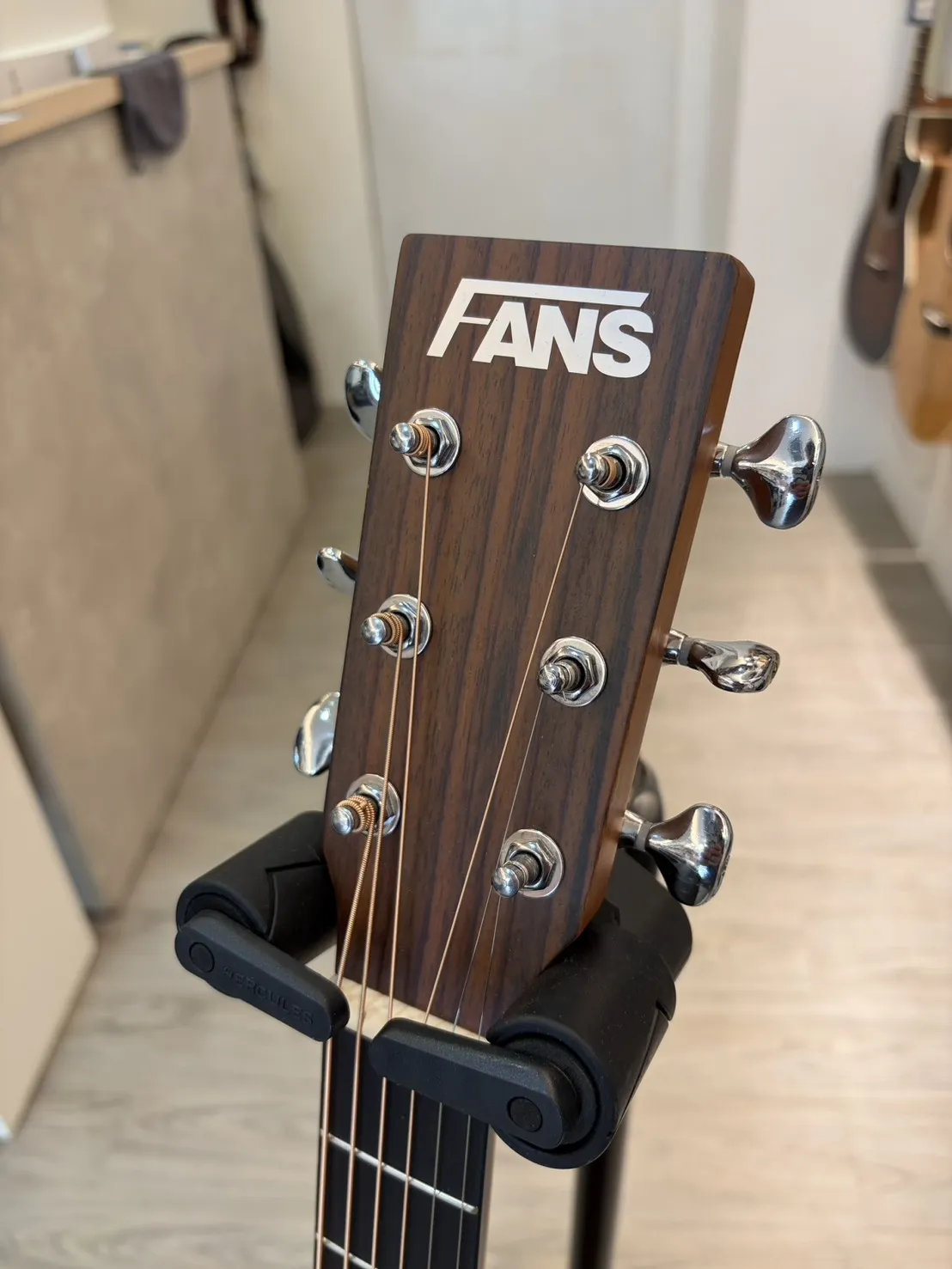 Fans 特殊色面單琴款